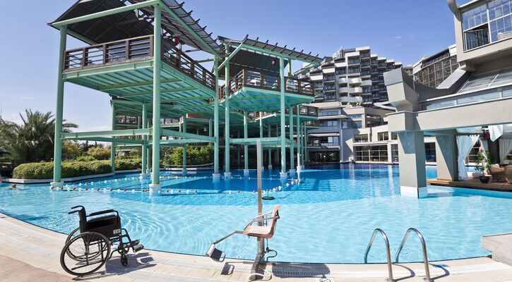 Limak Lara Deluxe Hotel & Resort