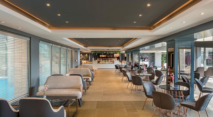 Limak Lara Deluxe Hotel & Resort