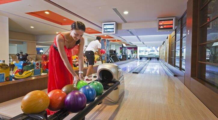 Limak Lara Deluxe Hotel & Resort