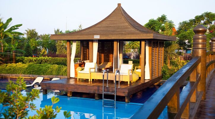 Limak Lara Deluxe Hotel & Resort
