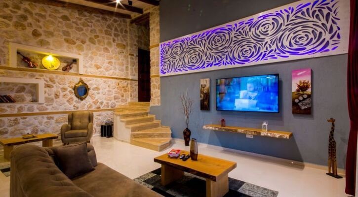 Kalkan İslamlar Köyünde 1+1 Lüks Balayı Villası