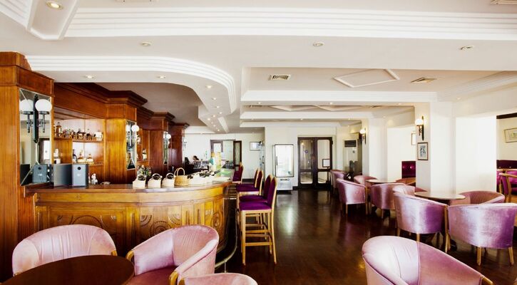 Dome Hotel & Casino Kıbrıs