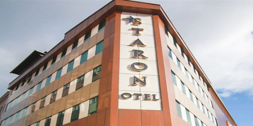 Staron Hotel