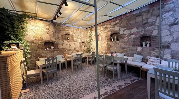 Hanole Guest House