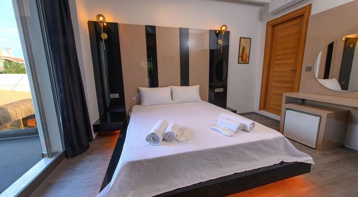 Alacas Hotel