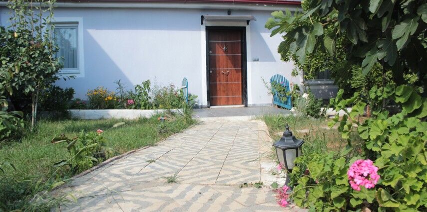 Aloanda House