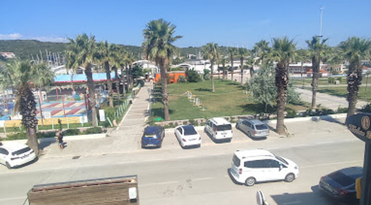 Renos Otel