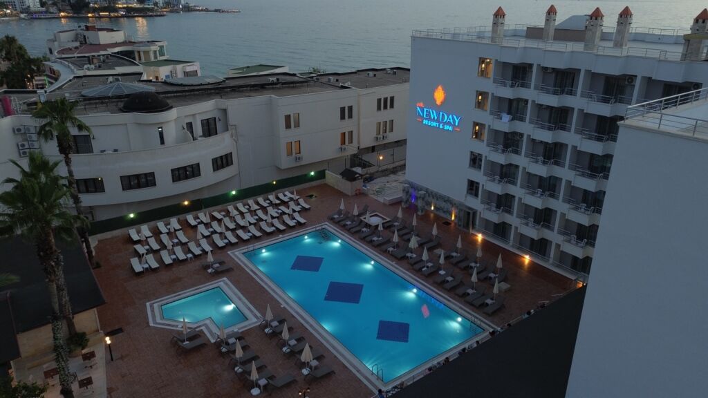 Ada Newday Resort Hotel