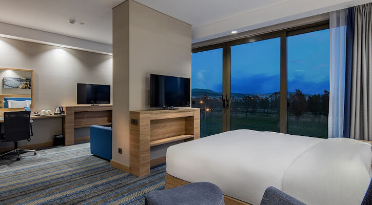 Hampton by Hilton Izmir Aliaga