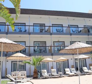 Mos Otel Çeşme