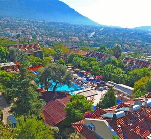 Perdikia Hill & Family Hotel