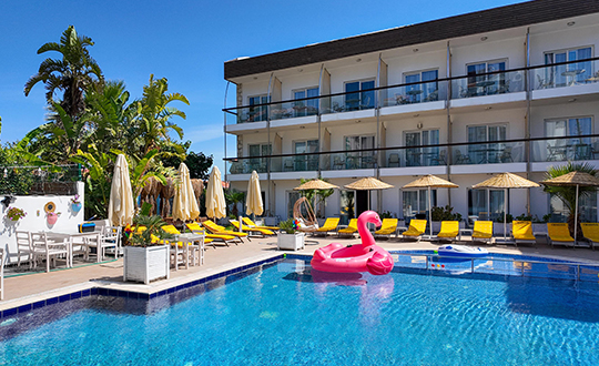 Mos Otel Çeşme