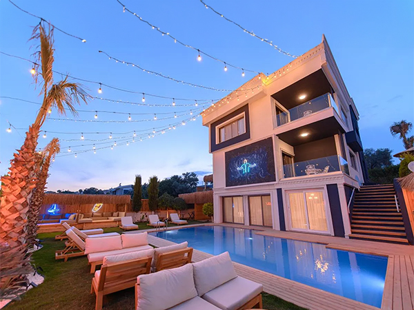 Alacas Hotel