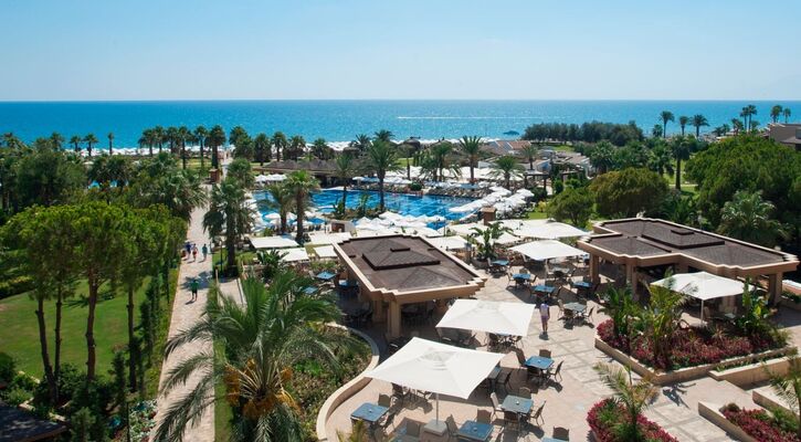 Crystal Tat Beach Golf Resort & Spa