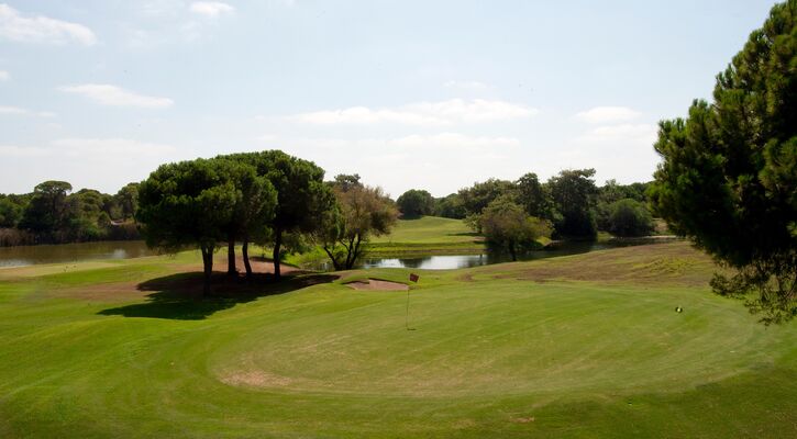 Crystal Tat Beach Golf Resort & Spa