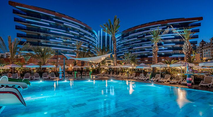 Kirman Calyptus Resort & Spa