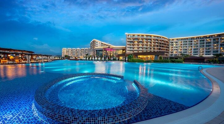 Elexus Hotel Resort & Casino & Spa