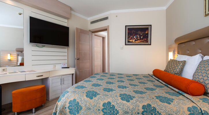 Orange County Kemer - Adult Only +18