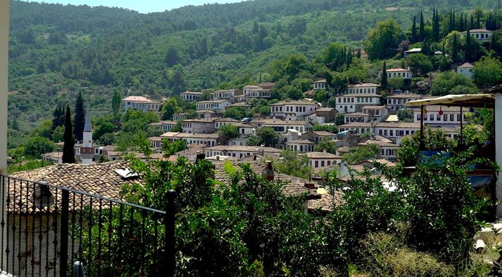 Yılbaşı Özel Ege Turu | 1 Gece 2 Gün